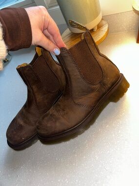 Womens Brown Chelsea Work Boots - Rugged Slip-On Style